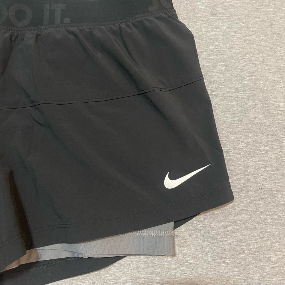 Nike Icon Woven 2-in-1 Shorts Black White Large Dri-FIT Lined Athletic - Picture 3 of 11